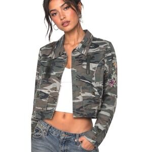 BB Jeans Womens Green Camo Floral Embroidered Studded Cropped Utility Jacket L